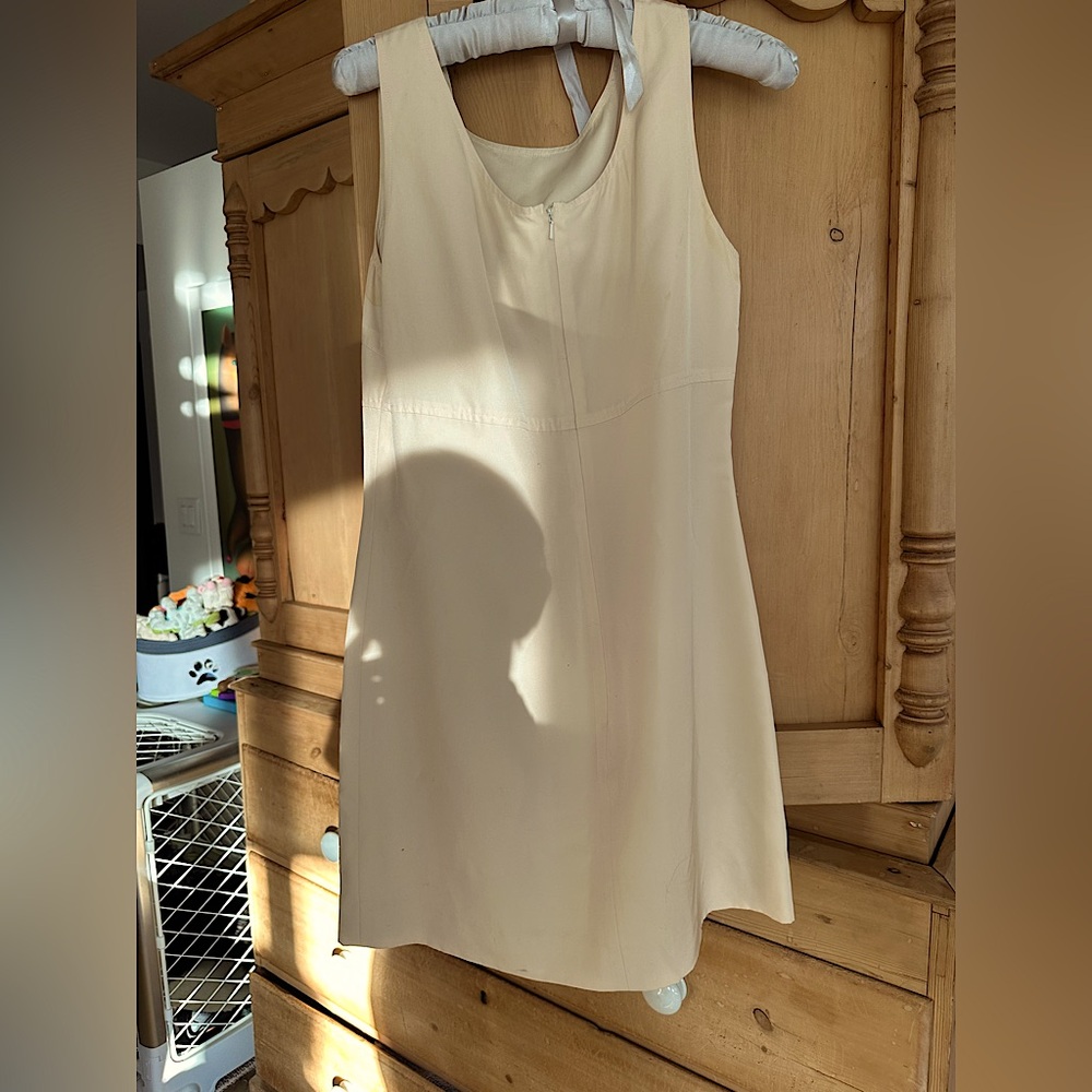Elegant Ungaro Cream Silk Sleeveless Dress and Coat Ser